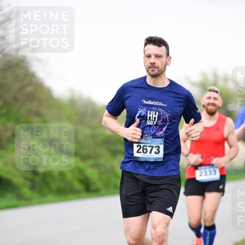 07.04.2024 - 43. Internationalen Wilhelmsburger Insellauf Dr. Thomas Lammeyer http://msf.ph/oto/6040892 07.04.2024 10:37:02 Laufen 20, 2673, 2333 meine-sportfotos.de