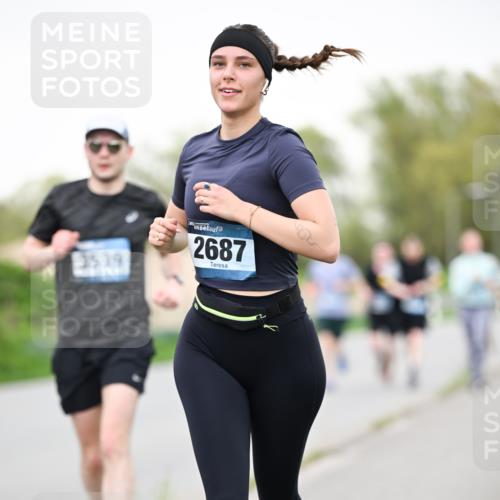 07.04.2024 - 43. Internationalen Wilhelmsburger Insellauf Dr. Thomas Lammeyer http://msf.ph/oto/6040934 07.04.2024 10:37:07 Laufen 3539, 2687 meine-sportfotos.de