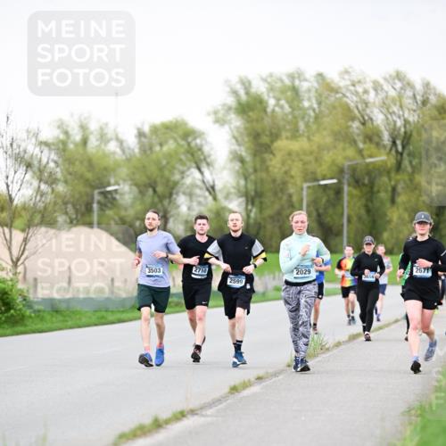 07.04.2024 - 43. Internationalen Wilhelmsburger Insellauf Dr. Thomas Lammeyer http://msf.ph/oto/6040941 07.04.2024 10:37:08 Laufen 3503, 2710, 2671 meine-sportfotos.de