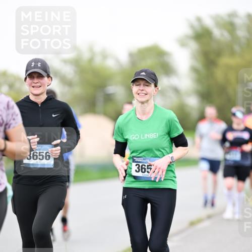 07.04.2024 - 43. Internationalen Wilhelmsburger Insellauf Dr. Thomas Lammeyer http://msf.ph/oto/6040986 07.04.2024 10:37:20 Laufen 3656, 365 meine-sportfotos.de