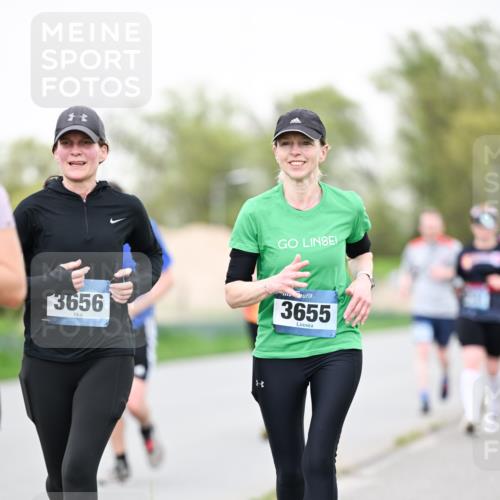 07.04.2024 - 43. Internationalen Wilhelmsburger Insellauf Dr. Thomas Lammeyer http://msf.ph/oto/6040988 07.04.2024 10:37:21 Laufen 3656, 3655 meine-sportfotos.de