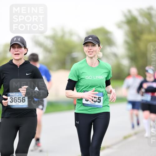 07.04.2024 - 43. Internationalen Wilhelmsburger Insellauf Dr. Thomas Lammeyer http://msf.ph/oto/6040989 07.04.2024 10:37:21 Laufen 3656, 8, 55 meine-sportfotos.de