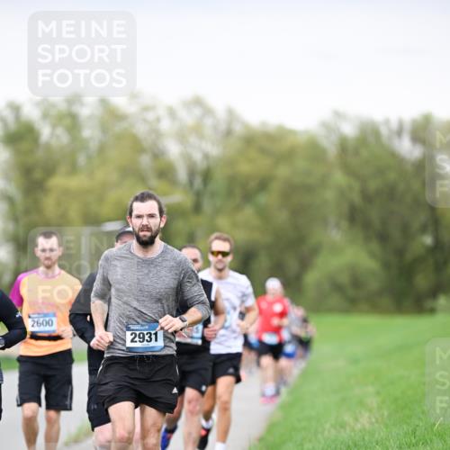 07.04.2024 - 43. Internationalen Wilhelmsburger Insellauf Dr. Thomas Lammeyer http://msf.ph/oto/6041005 07.04.2024 10:37:23 Laufen 2600, 2931 meine-sportfotos.de