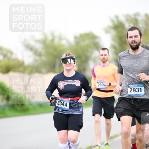 07.04.2024 - 43. Internationalen Wilhelmsburger Insellauf Dr. Thomas Lammeyer http://msf.ph/oto/6041023 07.04.2024 10:37:25 Laufen 2344, 260, 2931 meine-sportfotos.de