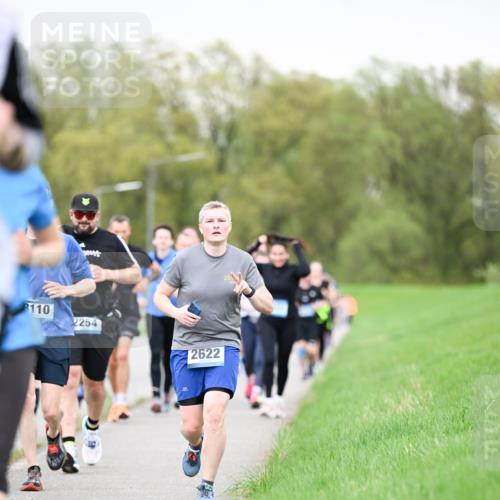 07.04.2024 - 43. Internationalen Wilhelmsburger Insellauf Dr. Thomas Lammeyer http://msf.ph/oto/6041140 07.04.2024 10:37:41 Laufen 110, 2254, 2622 meine-sportfotos.de