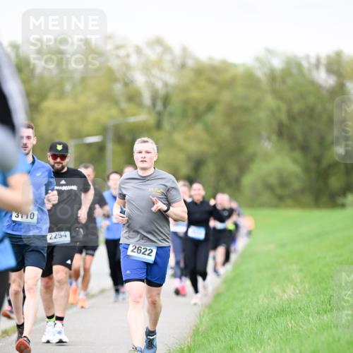 07.04.2024 - 43. Internationalen Wilhelmsburger Insellauf Dr. Thomas Lammeyer http://msf.ph/oto/6041144 07.04.2024 10:37:41 Laufen 3110, 2254, 2622 meine-sportfotos.de