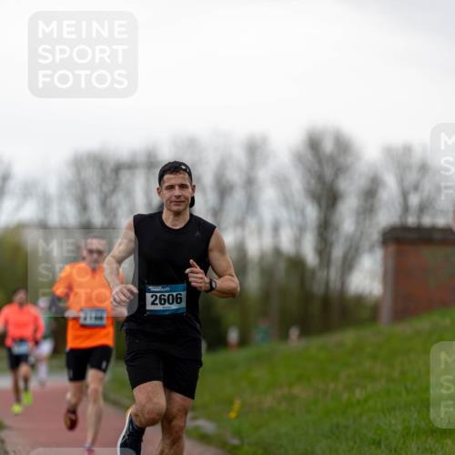 07.04.2024 - 43. Internationalen Wilhelmsburger Insellauf Michael Strokosch http://msf.ph/oto/6041159 07.04.2024 10:23:53 Laufen 2606 meine-sportfotos.de