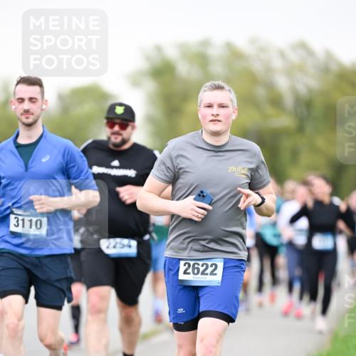 07.04.2024 - 43. Internationalen Wilhelmsburger Insellauf Dr. Thomas Lammeyer http://msf.ph/oto/6041180 07.04.2024 10:37:43 Laufen 3110, 2254, 2622 meine-sportfotos.de