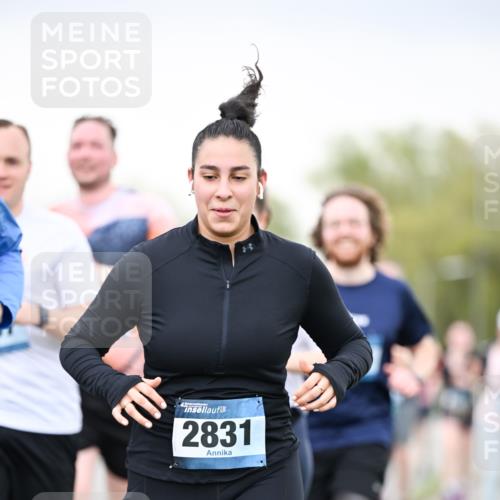 07.04.2024 - 43. Internationalen Wilhelmsburger Insellauf Dr. Thomas Lammeyer http://msf.ph/oto/6041247 07.04.2024 10:37:51 Laufen 2831 meine-sportfotos.de