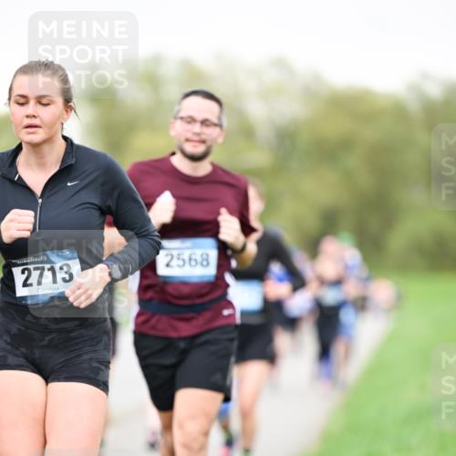 07.04.2024 - 43. Internationalen Wilhelmsburger Insellauf Dr. Thomas Lammeyer http://msf.ph/oto/6041342 07.04.2024 10:38:02 Laufen 2713, 2568 meine-sportfotos.de