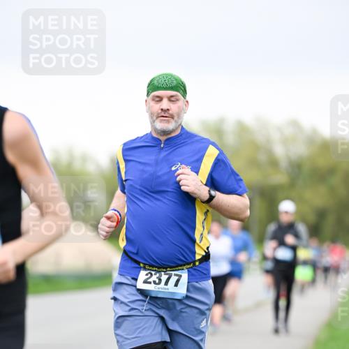 07.04.2024 - 43. Internationalen Wilhelmsburger Insellauf Dr. Thomas Lammeyer http://msf.ph/oto/6041407 07.04.2024 10:38:14 Laufen 2377 meine-sportfotos.de