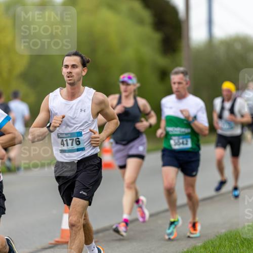 07.04.2024 - 43. Internationalen Wilhelmsburger Insellauf Michael Strokosch http://msf.ph/oto/6041420 07.04.2024 10:26:49 Laufen 4176 meine-sportfotos.de