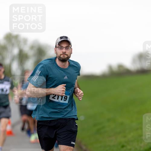 07.04.2024 - 43. Internationalen Wilhelmsburger Insellauf Michael Strokosch http://msf.ph/oto/6041434 07.04.2024 10:27:09 Laufen 2119 meine-sportfotos.de