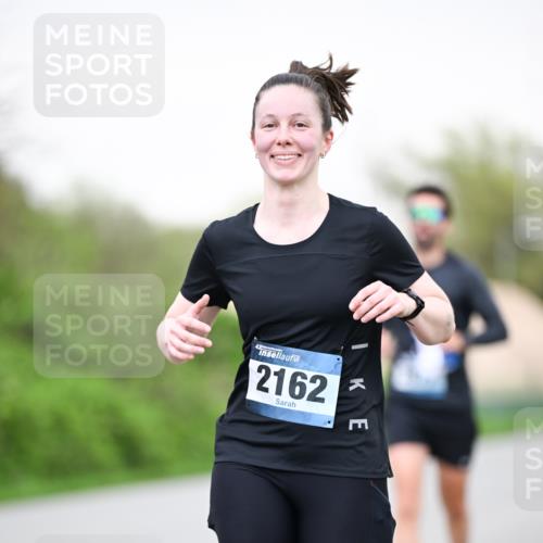 07.04.2024 - 43. Internationalen Wilhelmsburger Insellauf Dr. Thomas Lammeyer http://msf.ph/oto/6041467 07.04.2024 10:38:26 Laufen 2162 meine-sportfotos.de