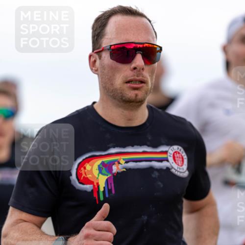 07.04.2024 - 43. Internationalen Wilhelmsburger Insellauf Michael Strokosch http://msf.ph/oto/6041611 07.04.2024 10:35:32 Laufen 4186 meine-sportfotos.de