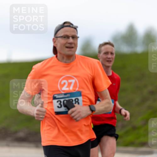 07.04.2024 - 43. Internationalen Wilhelmsburger Insellauf Michael Strokosch http://msf.ph/oto/6041620 07.04.2024 10:35:48 Laufen 27, 3038 meine-sportfotos.de