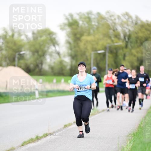 07.04.2024 - 43. Internationalen Wilhelmsburger Insellauf Dr. Thomas Lammeyer http://msf.ph/oto/6041662 07.04.2024 10:38:51 Laufen 763 meine-sportfotos.de