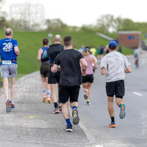 07.04.2024 - 43. Internationalen Wilhelmsburger Insellauf Michael Strokosch http://msf.ph/oto/6041710 07.04.2024 10:37:25 Laufen 20, 3484 meine-sportfotos.de