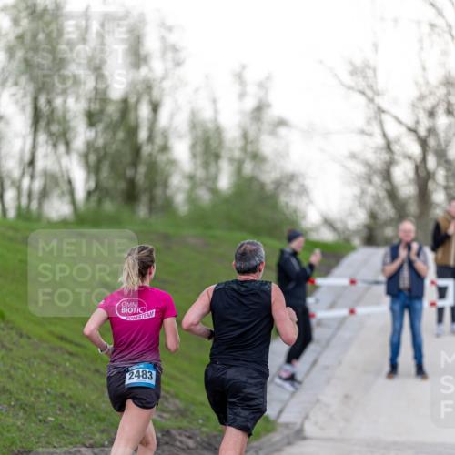 07.04.2024 - 43. Internationalen Wilhelmsburger Insellauf Michael Strokosch http://msf.ph/oto/6041754 07.04.2024 10:38:13 Laufen 2483 meine-sportfotos.de
