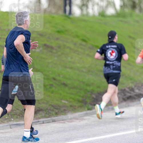 07.04.2024 - 43. Internationalen Wilhelmsburger Insellauf Michael Strokosch http://msf.ph/oto/6041776 07.04.2024 10:38:26 Laufen  meine-sportfotos.de