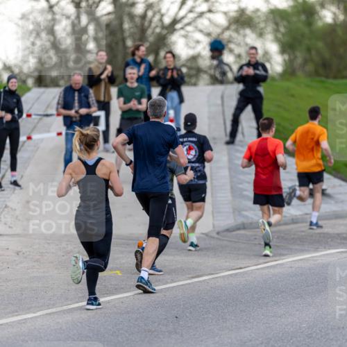 07.04.2024 - 43. Internationalen Wilhelmsburger Insellauf Michael Strokosch http://msf.ph/oto/6041791 07.04.2024 10:38:29 Laufen  meine-sportfotos.de
