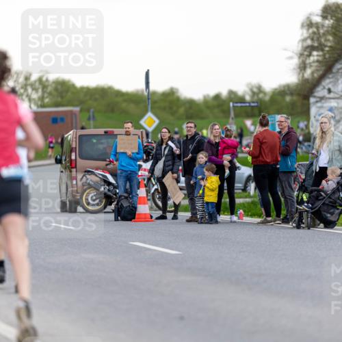 07.04.2024 - 43. Internationalen Wilhelmsburger Insellauf Michael Strokosch http://msf.ph/oto/6041807 07.04.2024 10:38:45 Laufen 161 meine-sportfotos.de