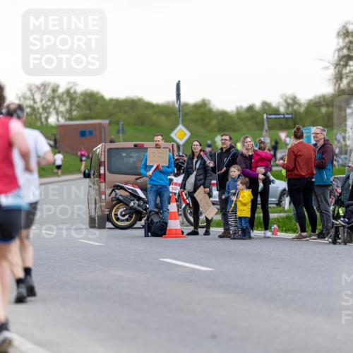 07.04.2024 - 43. Internationalen Wilhelmsburger Insellauf Michael Strokosch http://msf.ph/oto/6041809 07.04.2024 10:38:46 Laufen  meine-sportfotos.de