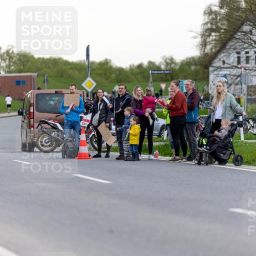 07.04.2024 - 43. Internationalen Wilhelmsburger Insellauf Michael Strokosch http://msf.ph/oto/6041815 07.04.2024 10:38:47 Laufen  meine-sportfotos.de