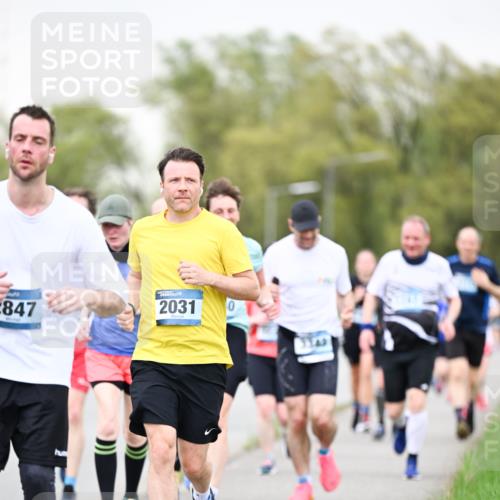 07.04.2024 - 43. Internationalen Wilhelmsburger Insellauf Dr. Thomas Lammeyer http://msf.ph/oto/6041826 07.04.2024 10:39:11 Laufen 847, 2031, 0 meine-sportfotos.de