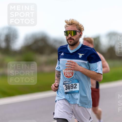 07.04.2024 - 43. Internationalen Wilhelmsburger Insellauf Michael Strokosch http://msf.ph/oto/6041867 07.04.2024 10:39:01 Laufen 3692 meine-sportfotos.de