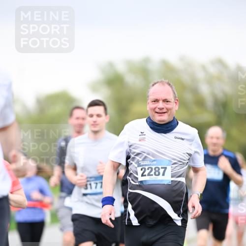 07.04.2024 - 43. Internationalen Wilhelmsburger Insellauf Dr. Thomas Lammeyer http://msf.ph/oto/6041879 07.04.2024 10:39:17 Laufen 177, 2287 meine-sportfotos.de