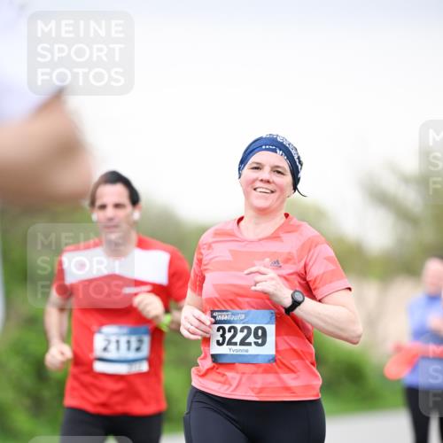 07.04.2024 - 43. Internationalen Wilhelmsburger Insellauf Dr. Thomas Lammeyer http://msf.ph/oto/6041888 07.04.2024 10:39:18 Laufen 3229 meine-sportfotos.de