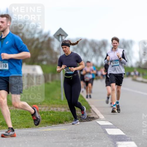 07.04.2024 - 43. Internationalen Wilhelmsburger Insellauf Michael Strokosch http://msf.ph/oto/6041889 07.04.2024 10:52:05 Laufen 3110, 3293, 268 meine-sportfotos.de
