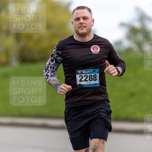07.04.2024 - 43. Internationalen Wilhelmsburger Insellauf Michael Strokosch http://msf.ph/oto/6041891 07.04.2024 10:52:16 Laufen 1910, 43, 2288 meine-sportfotos.de