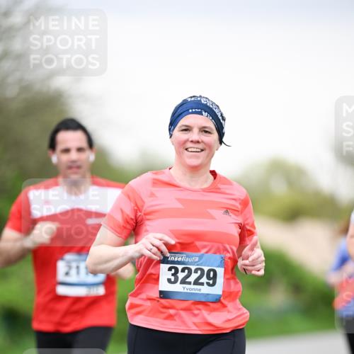 07.04.2024 - 43. Internationalen Wilhelmsburger Insellauf Dr. Thomas Lammeyer http://msf.ph/oto/6041895 07.04.2024 10:39:18 Laufen 211, 3229 meine-sportfotos.de