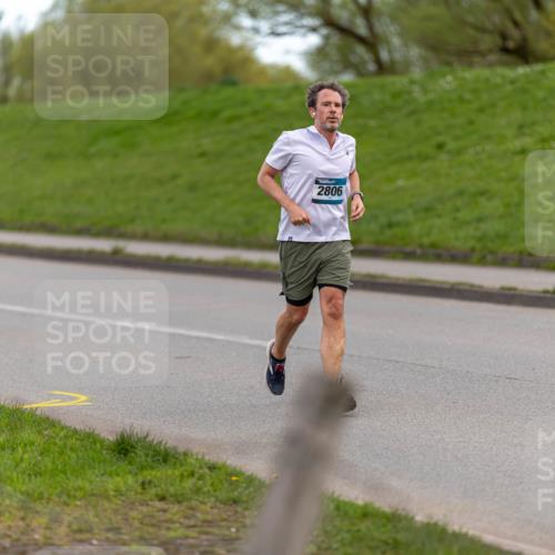 07.04.2024 - 43. Internationalen Wilhelmsburger Insellauf Michael Strokosch http://msf.ph/oto/6041934 07.04.2024 10:52:48 Laufen 2806 meine-sportfotos.de