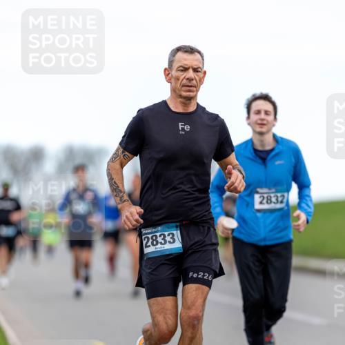 07.04.2024 - 43. Internationalen Wilhelmsburger Insellauf Michael Strokosch http://msf.ph/oto/6041972 07.04.2024 10:53:17 Laufen 2833, 226, 226, 2832 meine-sportfotos.de