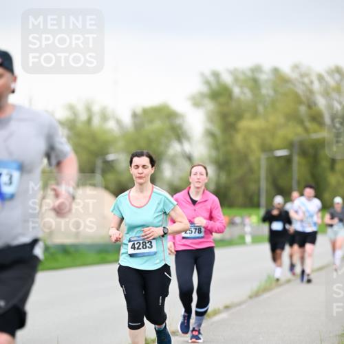 07.04.2024 - 43. Internationalen Wilhelmsburger Insellauf Dr. Thomas Lammeyer http://msf.ph/oto/6041973 07.04.2024 10:39:28 Laufen 2578, 4283 meine-sportfotos.de