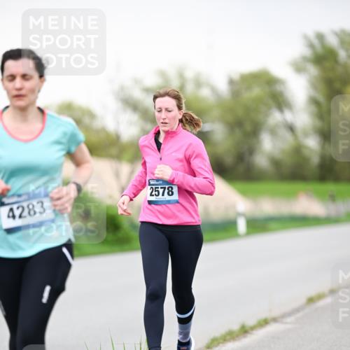 07.04.2024 - 43. Internationalen Wilhelmsburger Insellauf Dr. Thomas Lammeyer http://msf.ph/oto/6041985 07.04.2024 10:39:31 Laufen 4283, 2578 meine-sportfotos.de