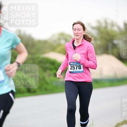 07.04.2024 - 43. Internationalen Wilhelmsburger Insellauf Dr. Thomas Lammeyer http://msf.ph/oto/6041994 07.04.2024 10:39:31 Laufen 2578 meine-sportfotos.de