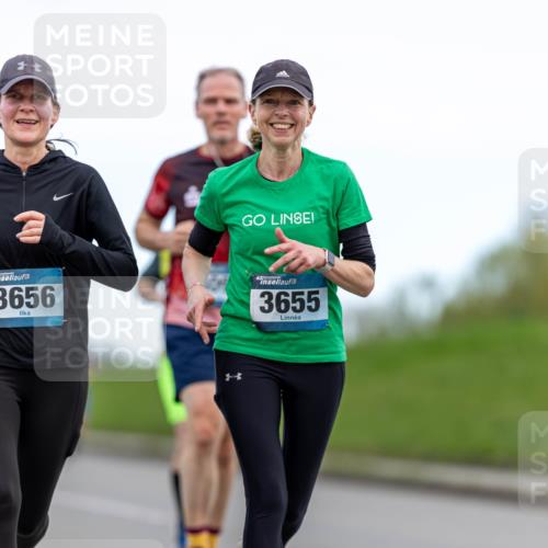 07.04.2024 - 43. Internationalen Wilhelmsburger Insellauf Michael Strokosch http://msf.ph/oto/6041995 07.04.2024 10:53:33 Laufen 3656, 3655 meine-sportfotos.de