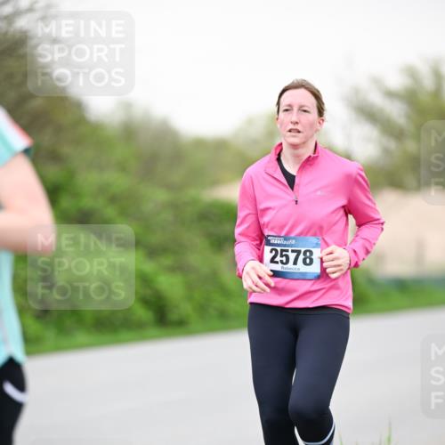 07.04.2024 - 43. Internationalen Wilhelmsburger Insellauf Dr. Thomas Lammeyer http://msf.ph/oto/6041998 07.04.2024 10:39:32 Laufen 2578, 1 meine-sportfotos.de