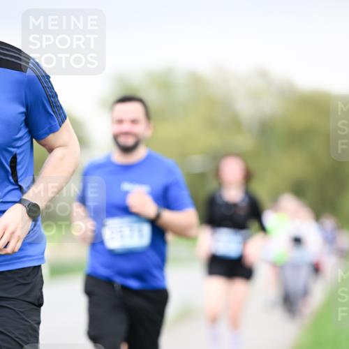 07.04.2024 - 43. Internationalen Wilhelmsburger Insellauf Dr. Thomas Lammeyer http://msf.ph/oto/6042063 07.04.2024 10:39:47 Laufen  meine-sportfotos.de