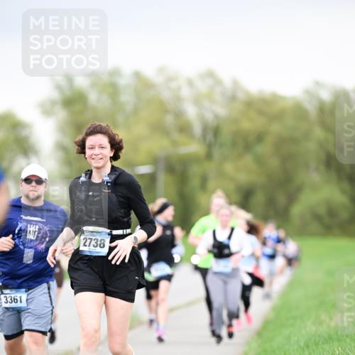 07.04.2024 - 43. Internationalen Wilhelmsburger Insellauf Dr. Thomas Lammeyer http://msf.ph/oto/6042072 07.04.2024 10:39:48 Laufen 3361, 2738 meine-sportfotos.de