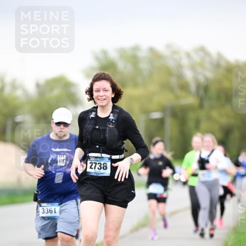 07.04.2024 - 43. Internationalen Wilhelmsburger Insellauf Dr. Thomas Lammeyer http://msf.ph/oto/6042076 07.04.2024 10:39:49 Laufen 3361, 2738 meine-sportfotos.de