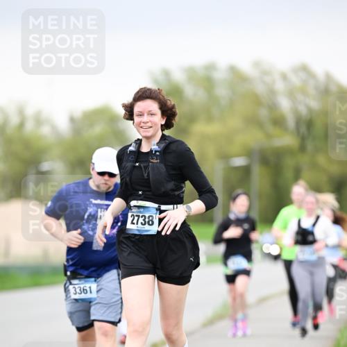 07.04.2024 - 43. Internationalen Wilhelmsburger Insellauf Dr. Thomas Lammeyer http://msf.ph/oto/6042077 07.04.2024 10:39:49 Laufen 3361, 2738 meine-sportfotos.de