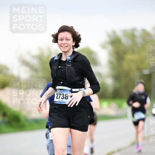 07.04.2024 - 43. Internationalen Wilhelmsburger Insellauf Dr. Thomas Lammeyer http://msf.ph/oto/6042083 07.04.2024 10:39:50 Laufen 02, 2738 meine-sportfotos.de