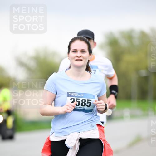 07.04.2024 - 43. Internationalen Wilhelmsburger Insellauf Dr. Thomas Lammeyer http://msf.ph/oto/6042138 07.04.2024 10:39:59 Laufen 43, 2585 meine-sportfotos.de