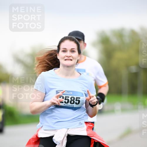 07.04.2024 - 43. Internationalen Wilhelmsburger Insellauf Dr. Thomas Lammeyer http://msf.ph/oto/6042140 07.04.2024 10:39:59 Laufen 43, 2585 meine-sportfotos.de