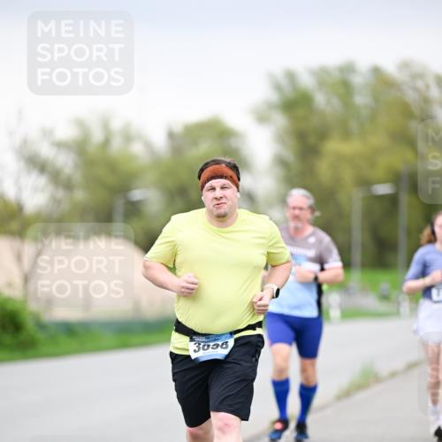 07.04.2024 - 43. Internationalen Wilhelmsburger Insellauf Dr. Thomas Lammeyer http://msf.ph/oto/6042200 07.04.2024 10:40:09 Laufen 3036 meine-sportfotos.de